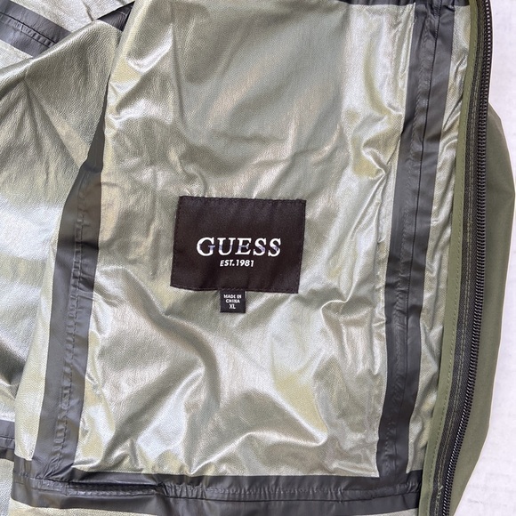 New GUESS Mens Jacket SZ XL - Picture 7 of 8